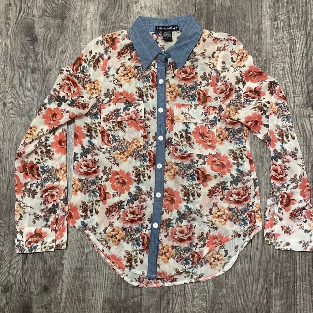 Living Doll Sz Small LS Floral Button Down